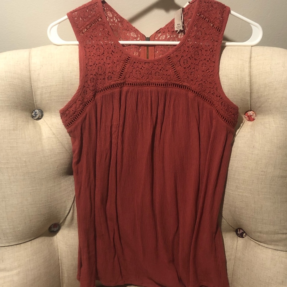 Cute top perfect for summer